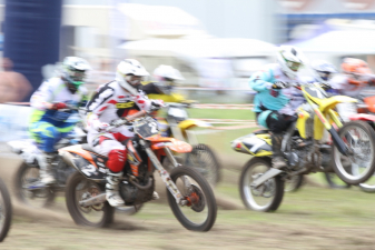 Motorcross spektakel 7 juni 2014 Elshout